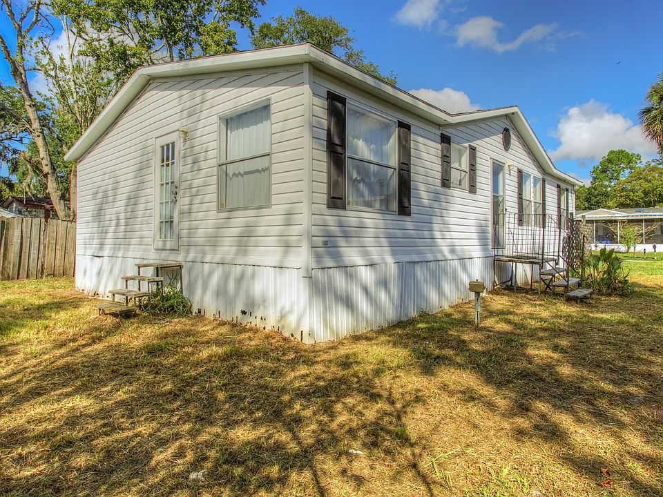 1st image of 7624 Covewood Dr