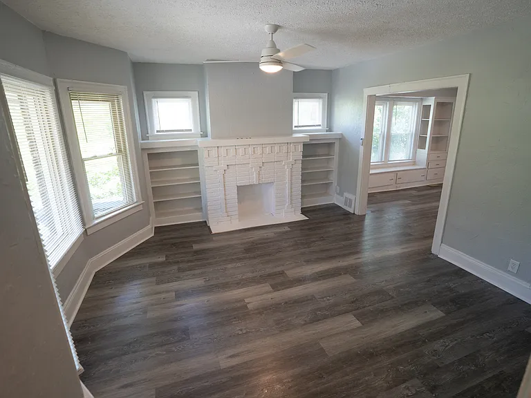 Living room unit A