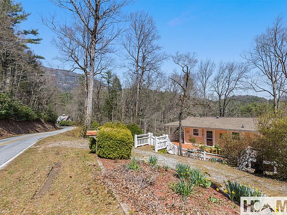 4th image of 4411 Whiteside Cove Road