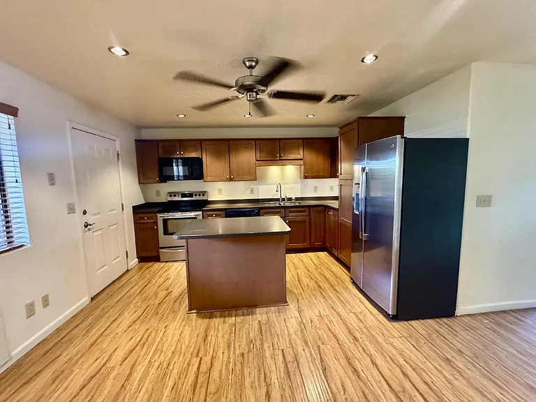 360 N Highland Ave #3 — Photo 5