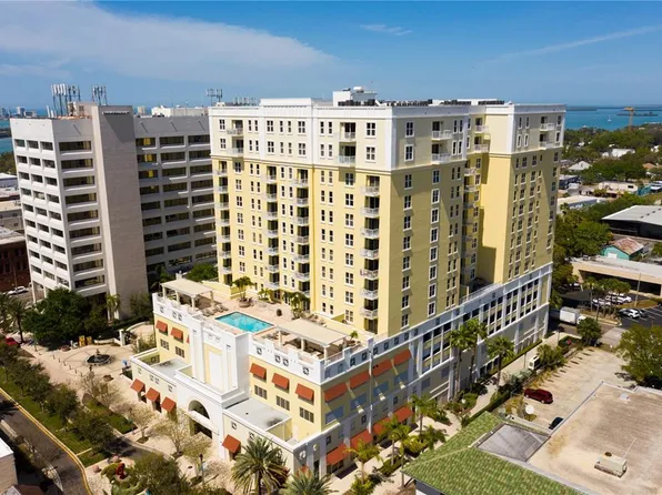 628 Cleveland St APT 804, Clearwater, FL 33755