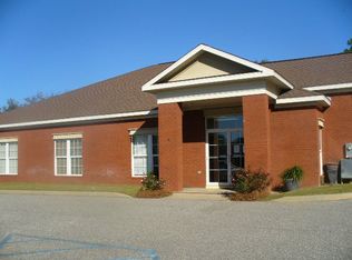 1801 Honeysuckle Rd, Dothan, AL 36305