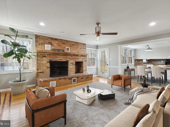 13358 Marie Dr, Manassas, VA 20112