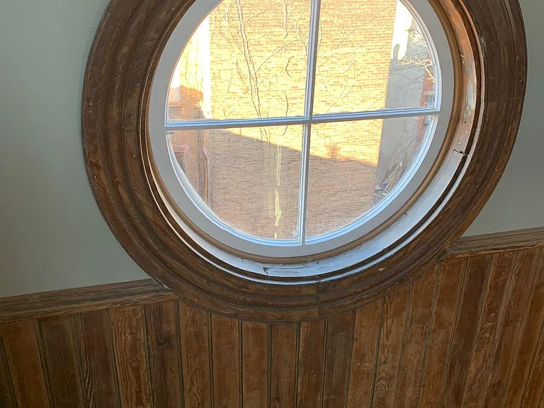 1612 Elm St #4R — Photo 8