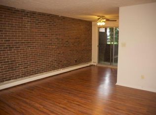 24 E Main St #10, Amelia, OH 45102