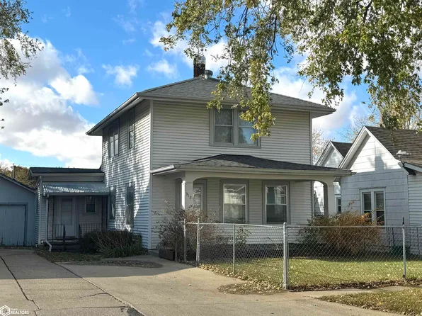 312 N Sycamore St, Creston, IA 50801