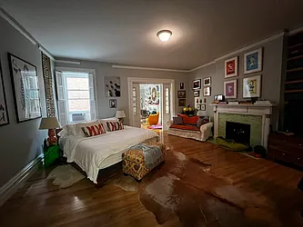 Rented by Salon Realty Corp