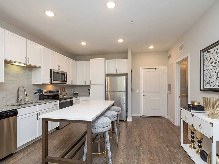 The Aster Apartments — Photo 17