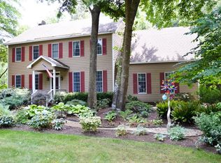 140 Gray Squirrel Ln, Southern Shores, NC 27949