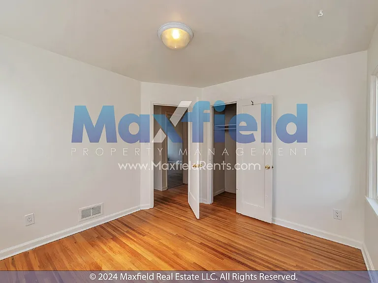 1525 E 2100 S — Photo 17