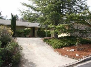 2330 Lupine Dr, Ashland, OR 97520