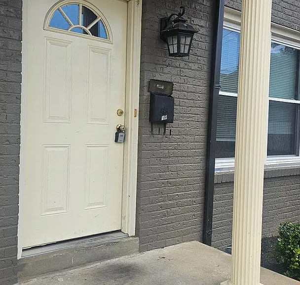 610 Commerce St #19 — Photo 2