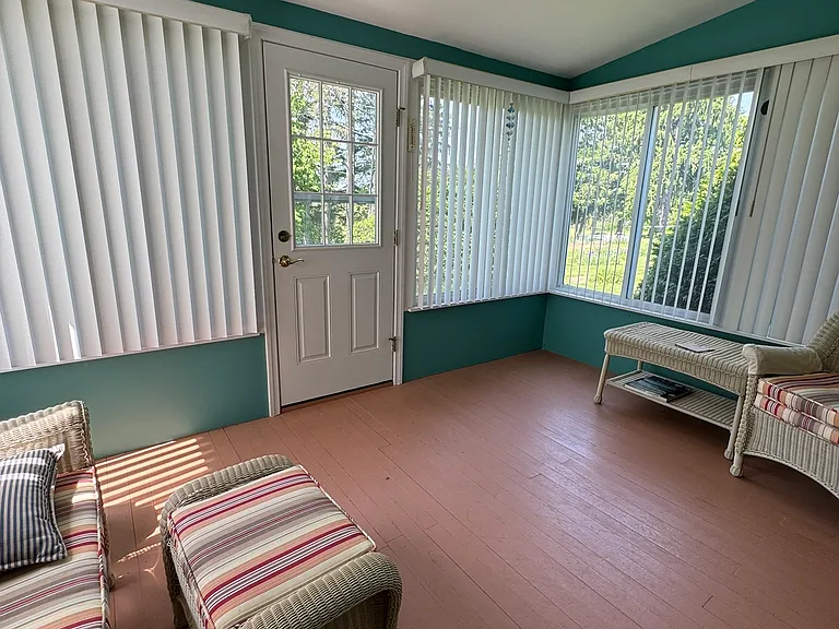 120 Mount Warner Rd — Photo 8