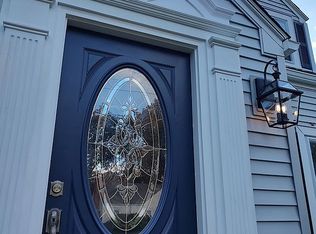 223 Springdale Rd, Westfield, MA 01085