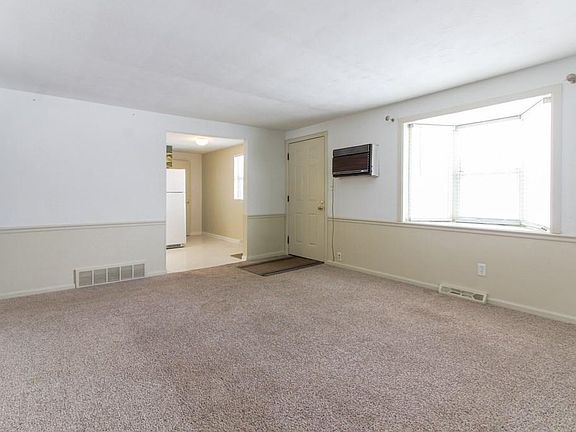 4th image of 281 Euclid Ave