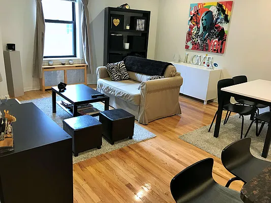 Rented by Joe Gotham LTD | media 2