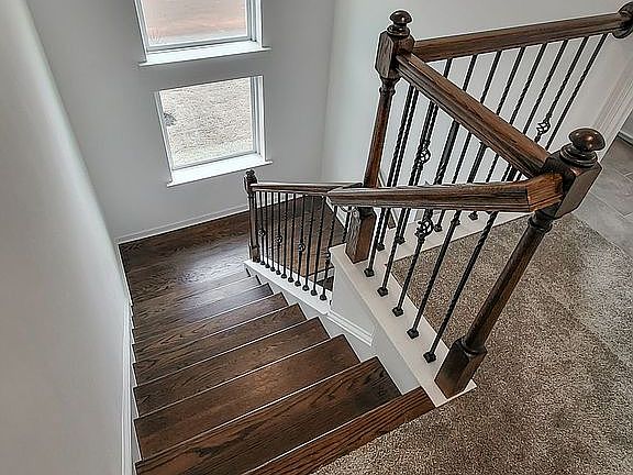 5th image of 26733 Kyle Ln