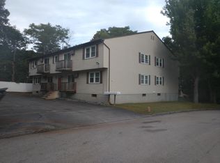22 Inverness Ave APT 1C, Worcester, MA 01604