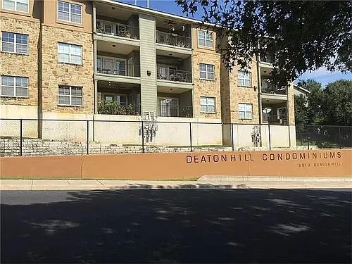 6810 Deatonhill Dr #3100 Photo 1