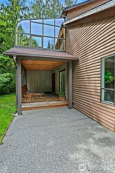2nd image of 1012 Carlson Road
