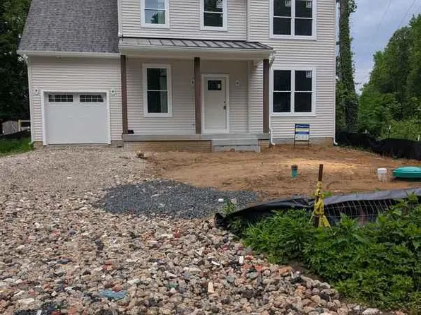 3900 River Club Dr, Edgewater, MD 21037