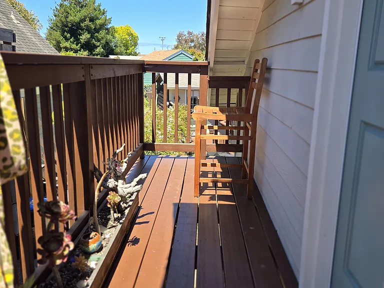 609 Columbia St #B — Photo 5