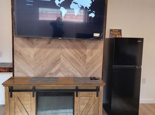 9213 White Oak Ave, Northridge, CA 91325