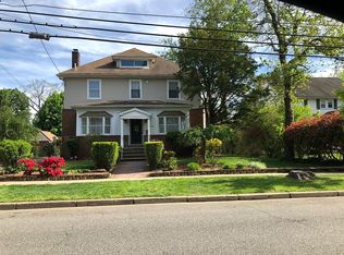 144 W Hudson Ave, Englewood, NJ 07631