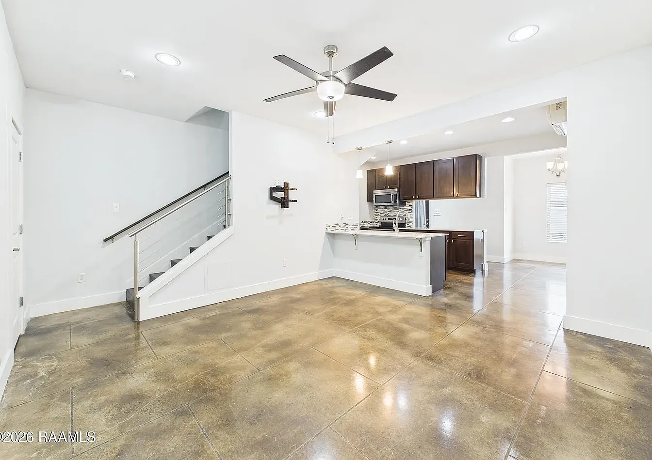 2 bed, 2.5 bath, 1270 sqft, $1,400 — Photo 1