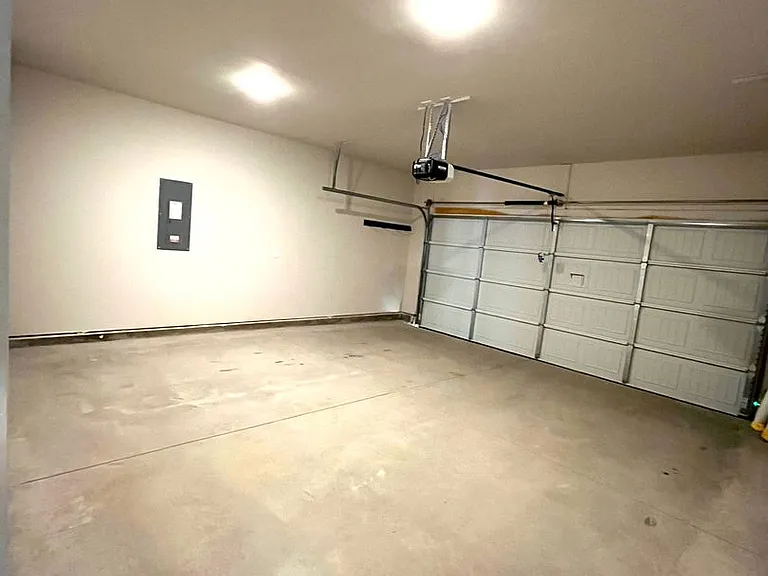 503 Yellowstone Trl — Photo 23