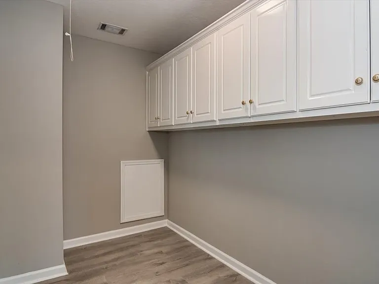 124 Palmer Ct — Photo 25