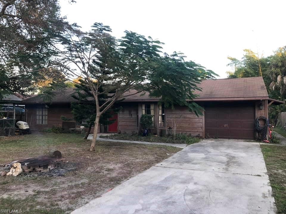 1st image of 27923 Matheson Ave