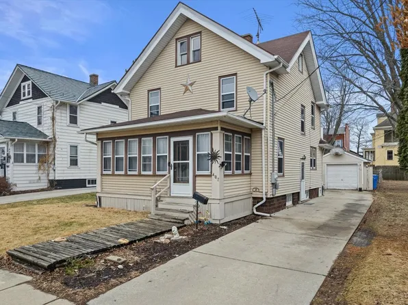 407 S Church St, Watertown, WI 53094