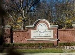 3909 Vermilion Clfs #49, Fort Wayne, IN 46814