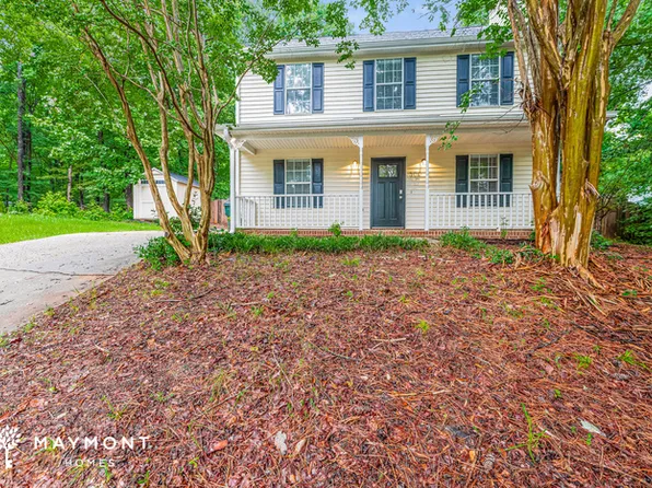 300 Beech Hill Ct, Holly Springs, NC 27540