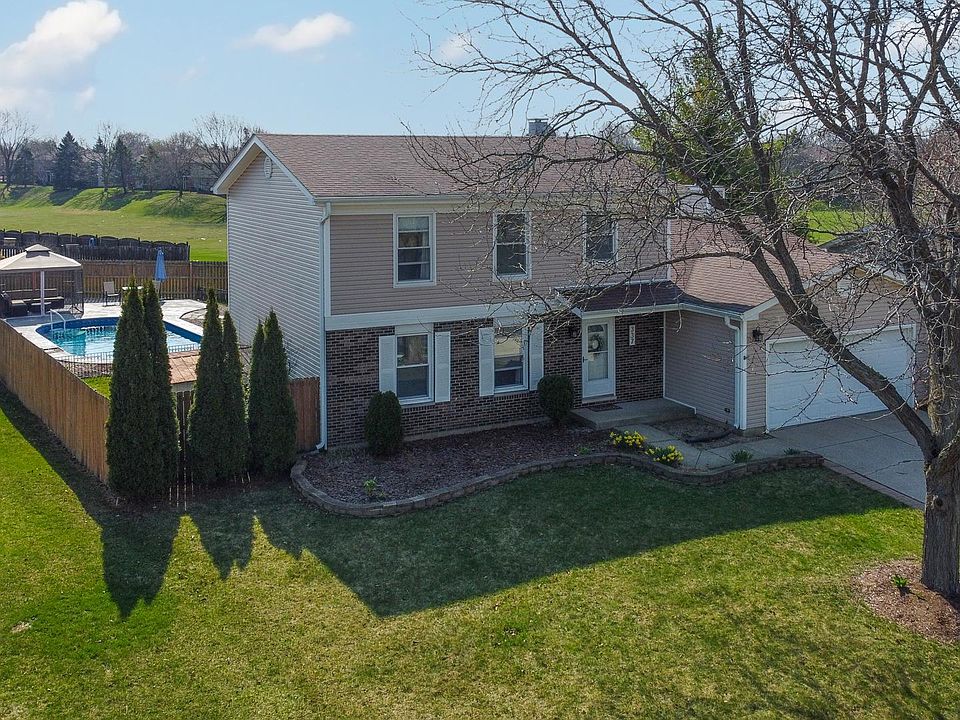 1st image of 337 Somerset Dr