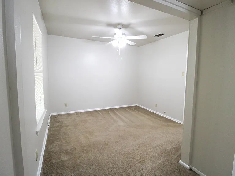 4102 Waikiki Dr — Photo 22