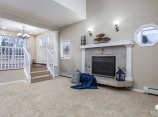 3230 Seawind Dr, Anchorage, AK 99516