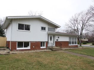 614 Travers Ave, Chicago Heights, IL 60411
