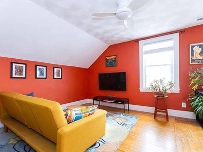 202 Rochambeau Ave #3, Providence, RI, 02906