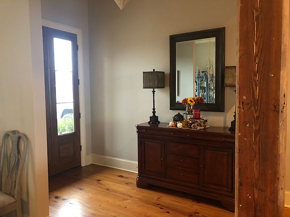 4th image of 143 Belle Terre Dr