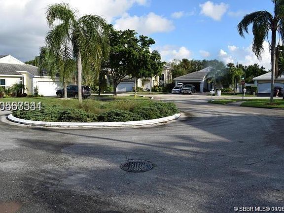 5th image of 5323 NW 53rd Cir
