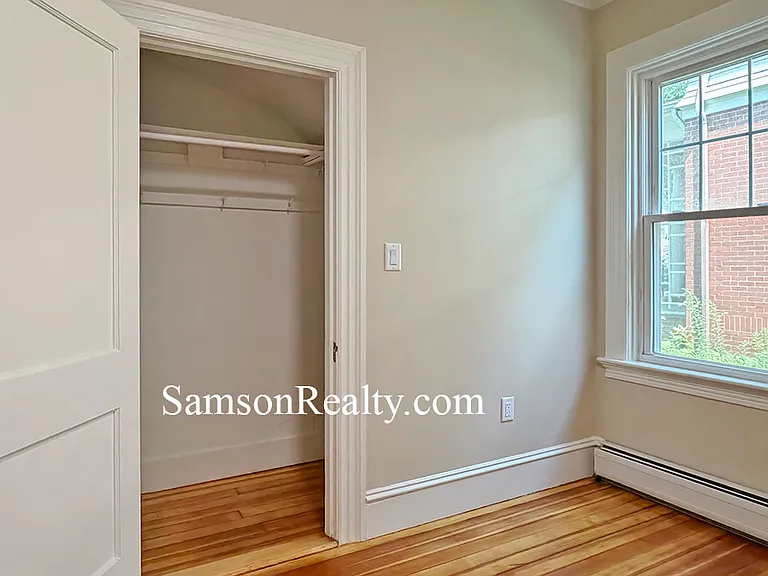 455 Morris Ave #1 — Photo 11
