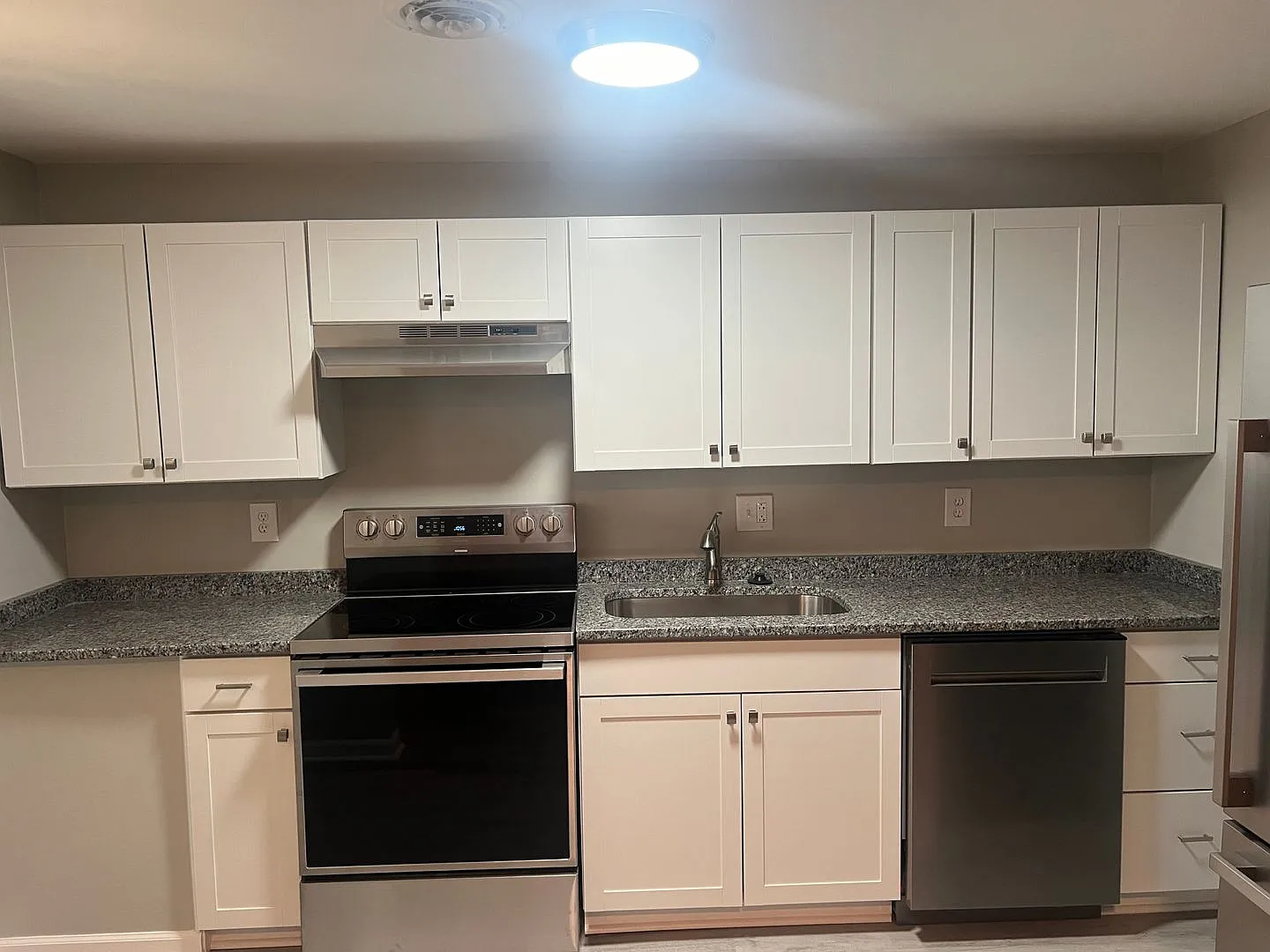 812 Burwind Court - Building 2 — Photo 4
