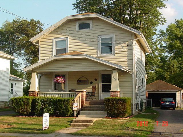 1st image of 289 E Walnut St