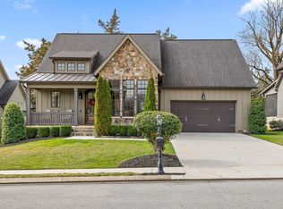 9278 White Ash Dr, Ooltewah, TN 37363