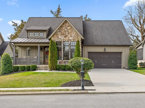 9278 White Ash Dr, Ooltewah, TN 37363