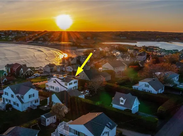 276 Bonnet Point Rd, Narragansett, RI 02882