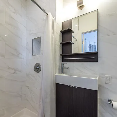 Rented by Nooklyn NYC LLC | media 40