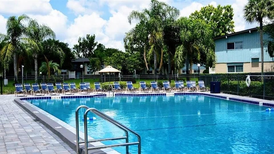 2nd image of 1695 Lee Rd APT B204